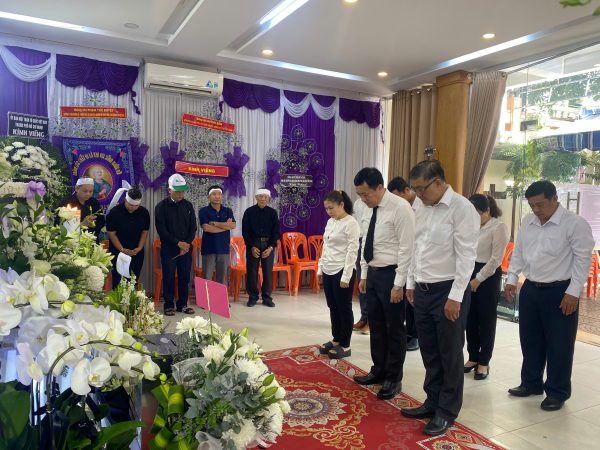 daibieuquochoi.jpg (1.13 MB)