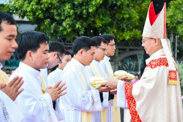 dananglm2.jpg (457 KB)