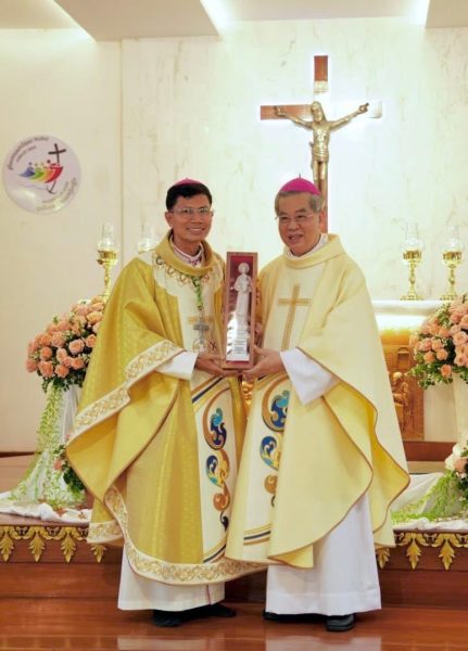 Gh Campuchia 06.jpg (159 KB)