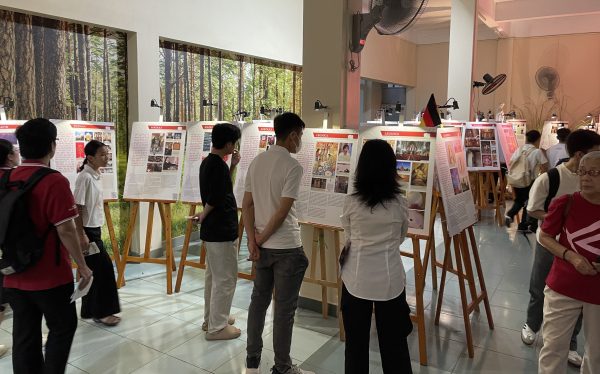 IMG9561.jpg (2.53 MB)