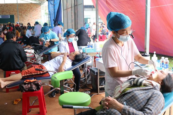 Hinh cho bai Caritas _Caritas TGP TPHCM chăm sóc sức khỏe cho người nghèo.jpg (851 KB)