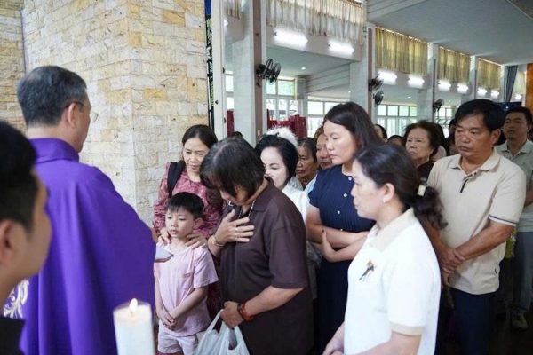 ngay20hanh20huong20nc483m20thc3a1nh20phanxicc3b4 Ngay Hanh huong Năm Thánh Phanxicô.jpg (148 KB)