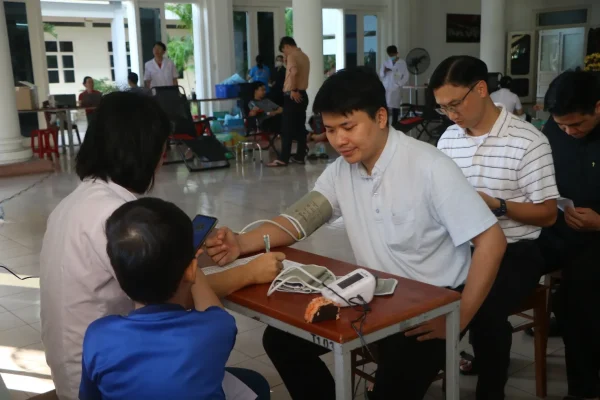 5chungsinh 5chungsinh.webp (83 KB)