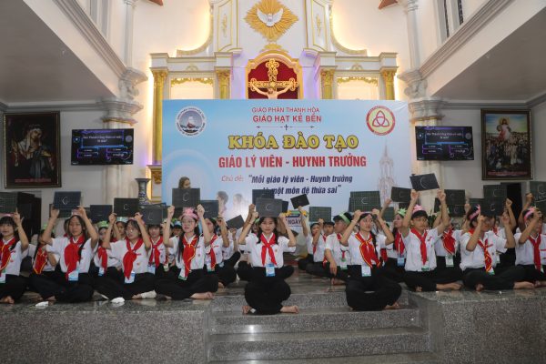 12thanhhoa 12thanhhoa.JPG (1.24 MB)