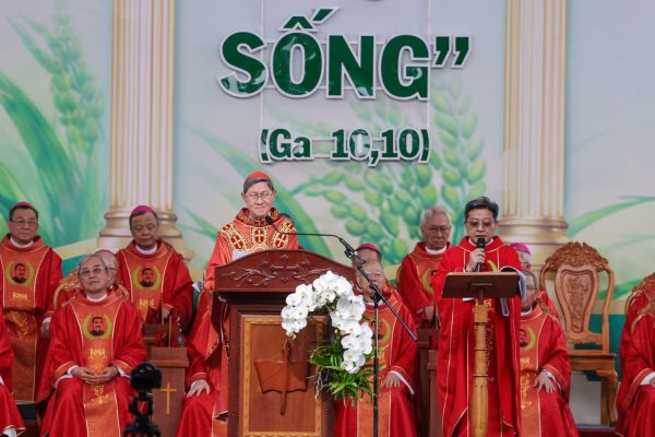 baigiang1.jpg (565 KB)