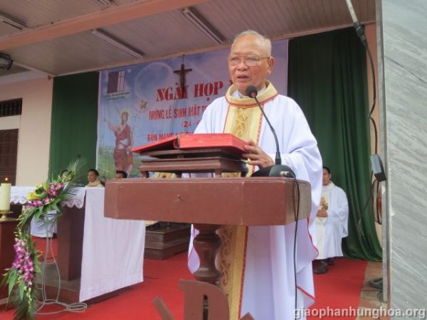 cha20-pio-ngo-phuc-hau2028329 cha -pio-ngo-phuc-hau (3).jpg (50 KB)